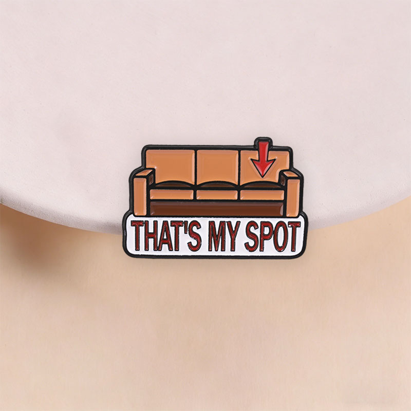 That's My Spot Emaille-Ansteck – Vintage Fashion Quotes Bewertung und Preis
